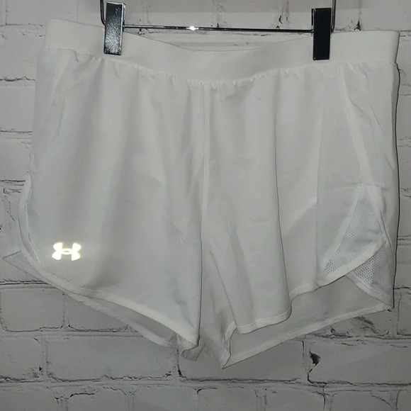 Under Armour Pants - Under Armor Women's Loose White Athletic Running Shorts Size XL NWT